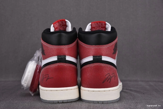 1 DA2728-100 JORDAN OG TROPHY X AIR HIGH ROOM 1013
